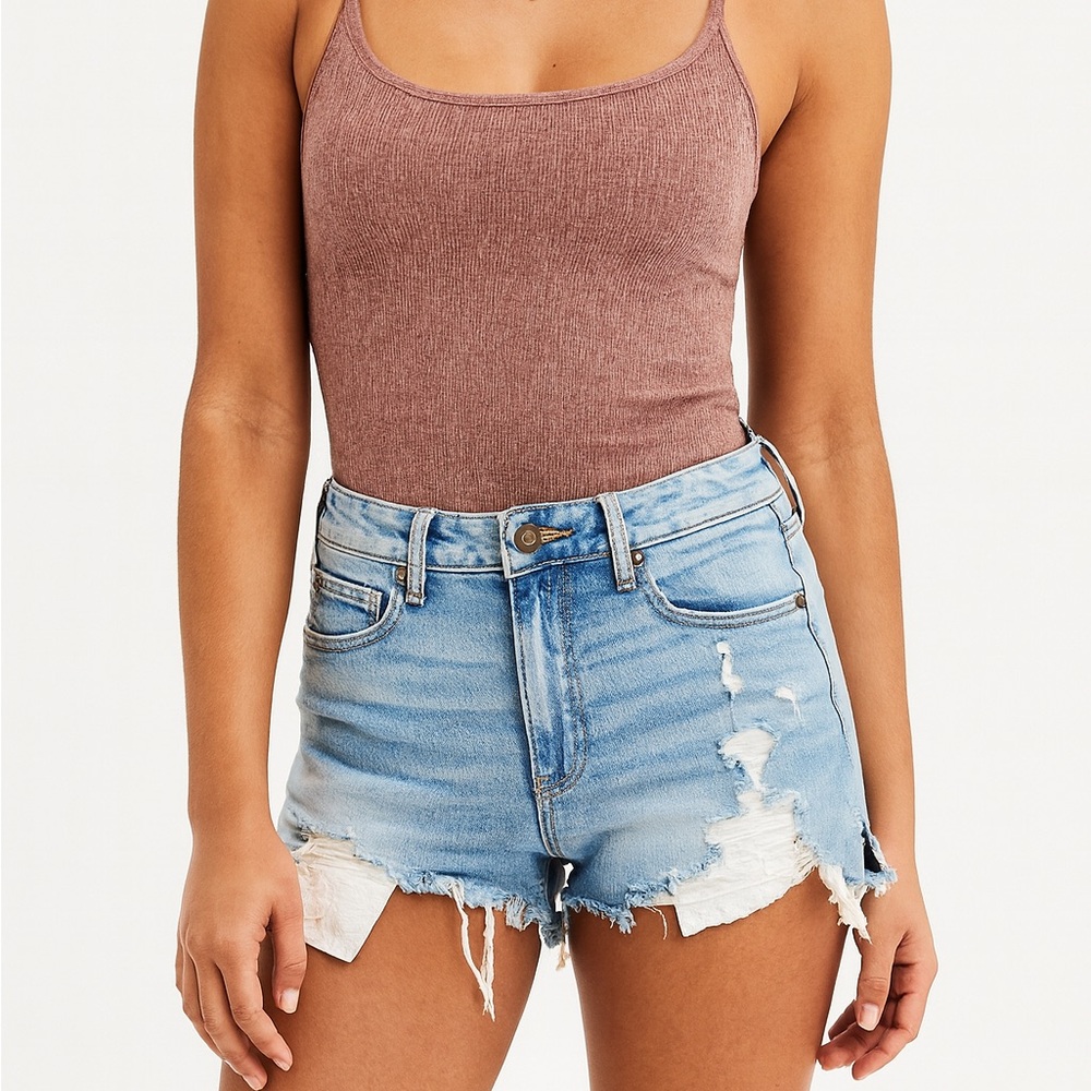 American Eagle women’s stretch curvy high-rise Shorty distressed denim shorts - Picture 1 of 12